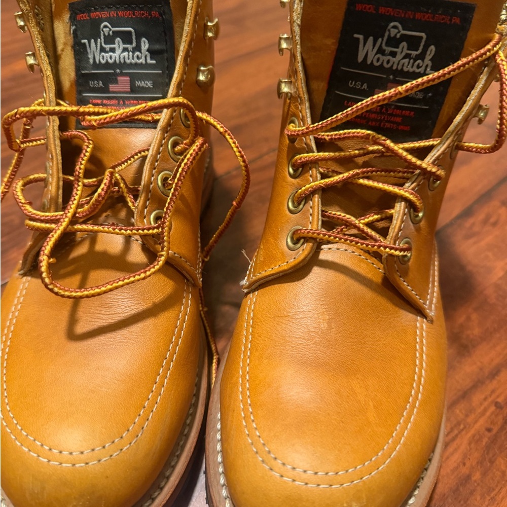 Woolrich Men's Tan Leather Work Boots with Lace-Up Eyelets - Picture 7 of 15